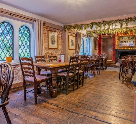 The Fitzwalter Arms Bed & Breakfast Canterbury